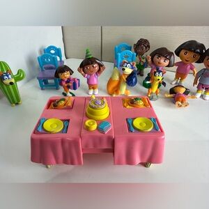 Dora the Explorer Figures Lot